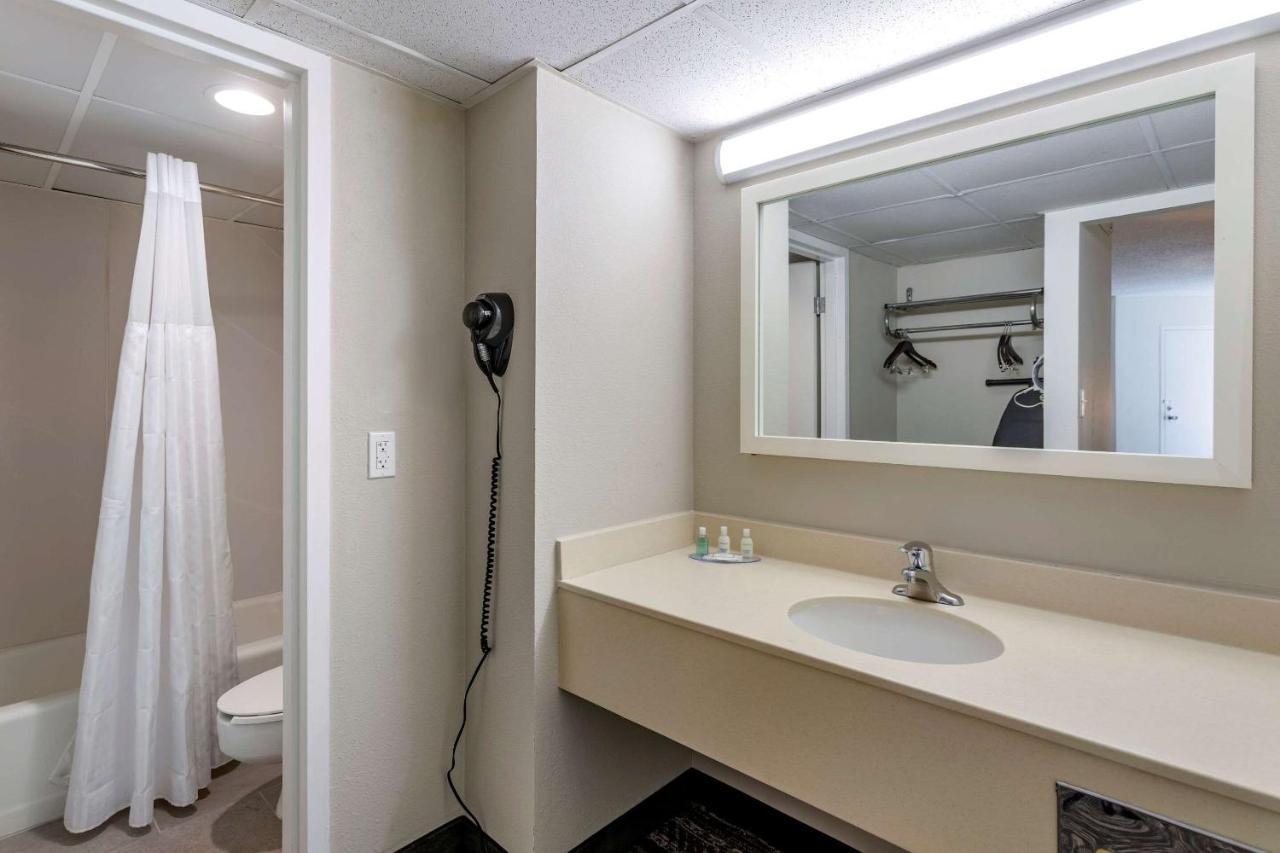 Clarion Inn Sheffield Muscle Shoals Экстерьер фото
