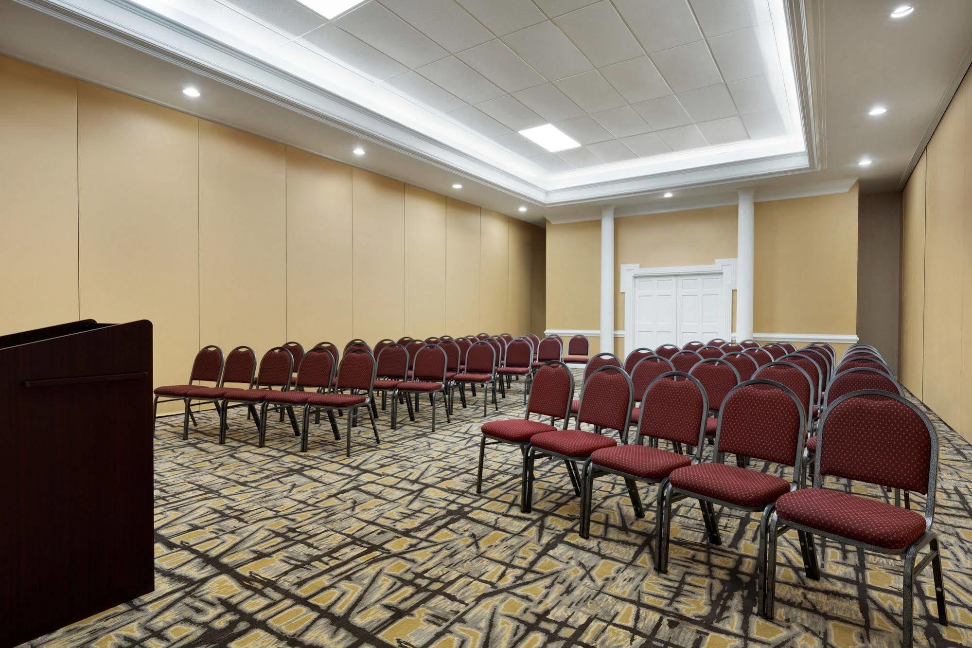 Clarion Inn Sheffield Muscle Shoals Экстерьер фото